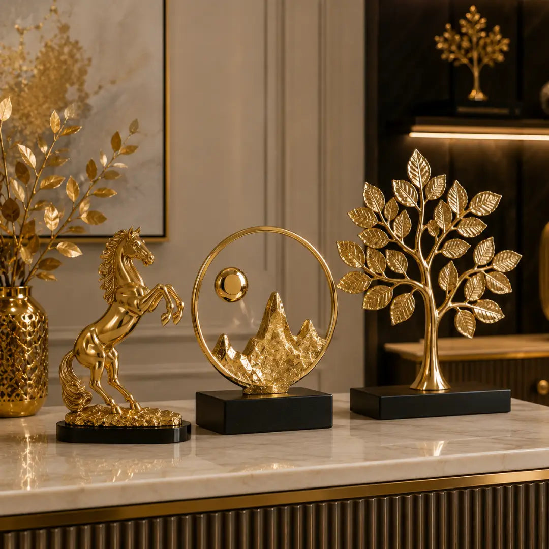 Gold Showpieces