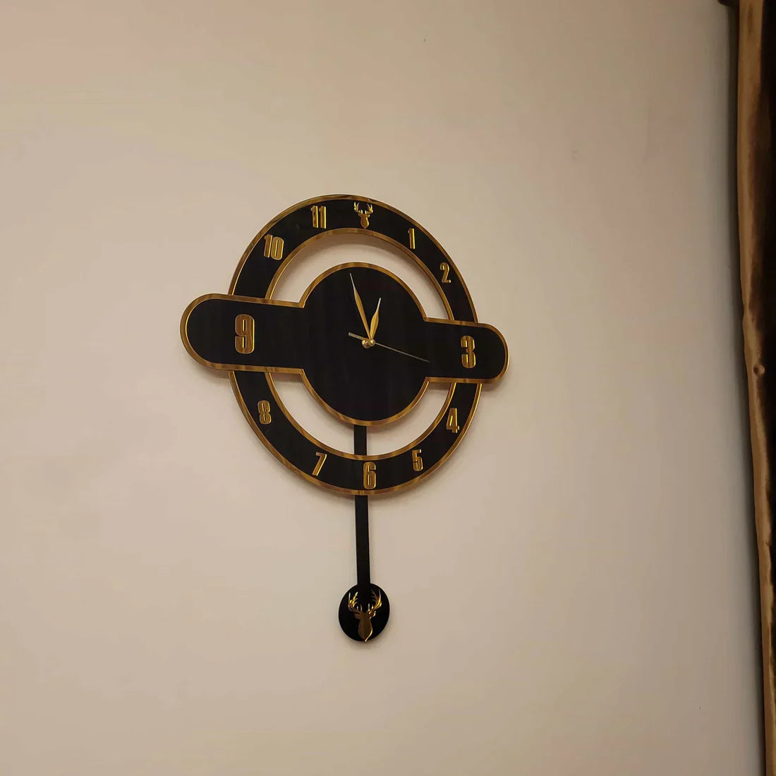 Modern Dual-Layer Deer Pendulum Acrylic Wall Clock – Black & Gold (16 Inches)