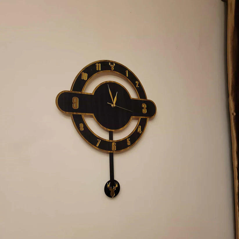 Modern Dual-Layer Deer Pendulum Acrylic Wall Clock – Black & Gold