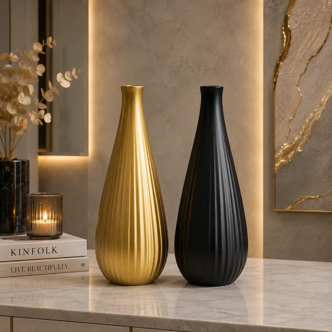 Black elegant ribbed vase modern luxury table decor