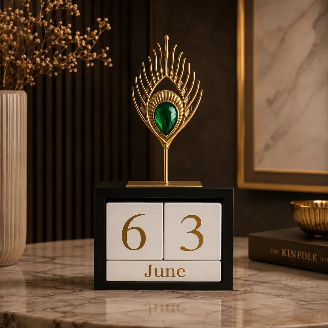 Perpetual desk calendars reusable desk accessories Pakistan