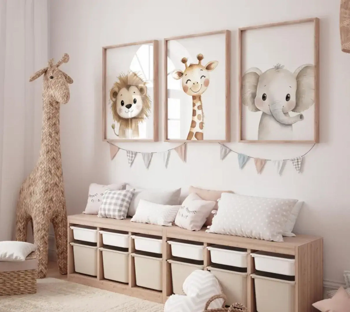 Safari animal wall art for kids bedroom