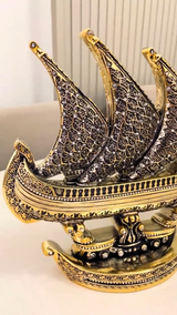 Luxury Islamic tabletop decor gold and silver Pakistan